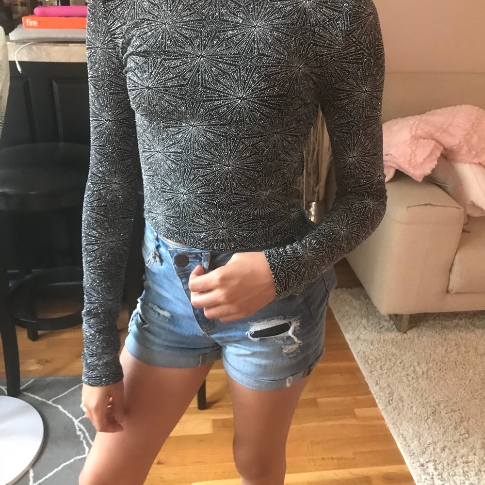 Cute H&M top
